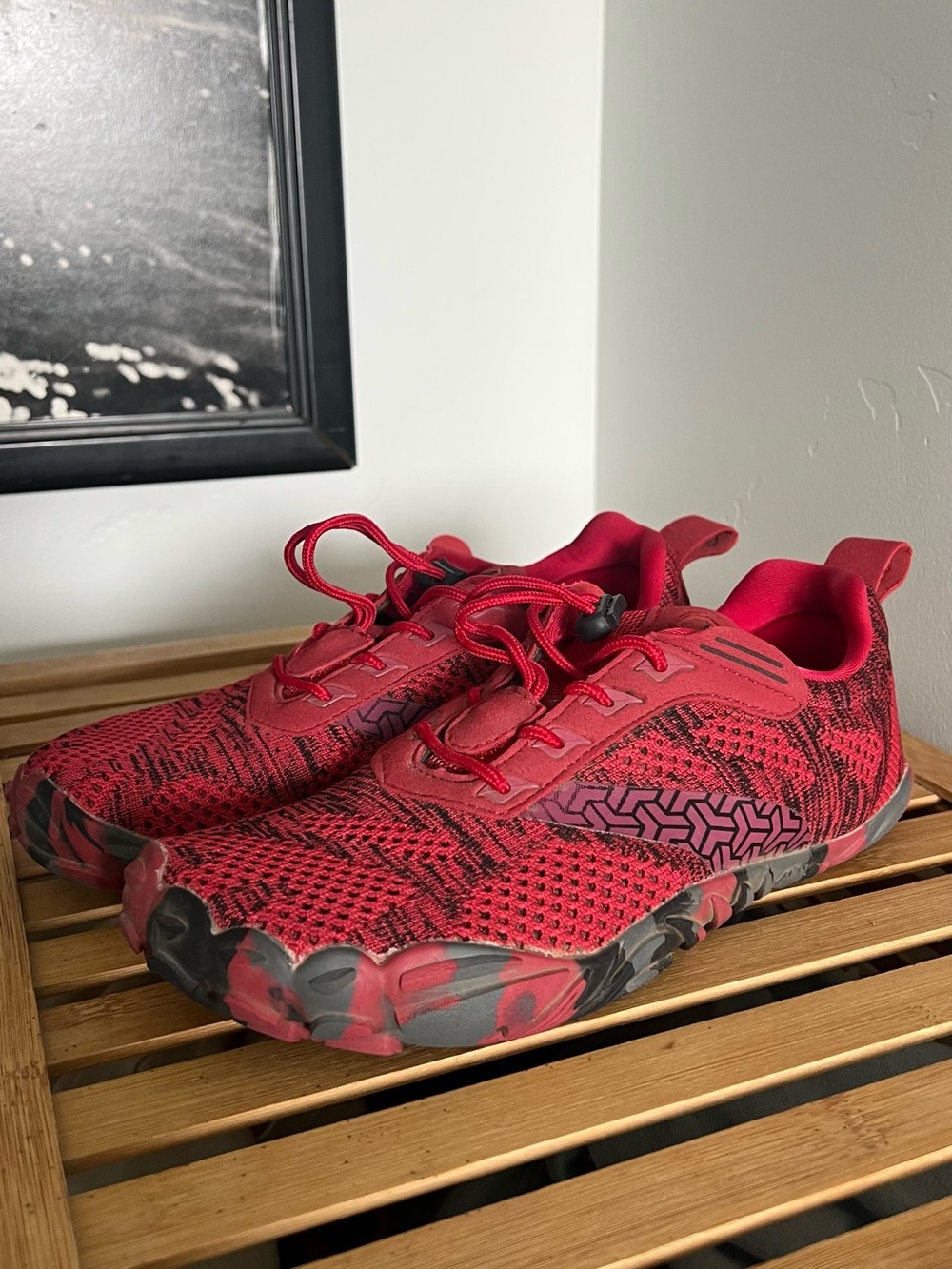 Women's Red Athletic Shoes - Lightweight Lace Toggle Running Sneakers